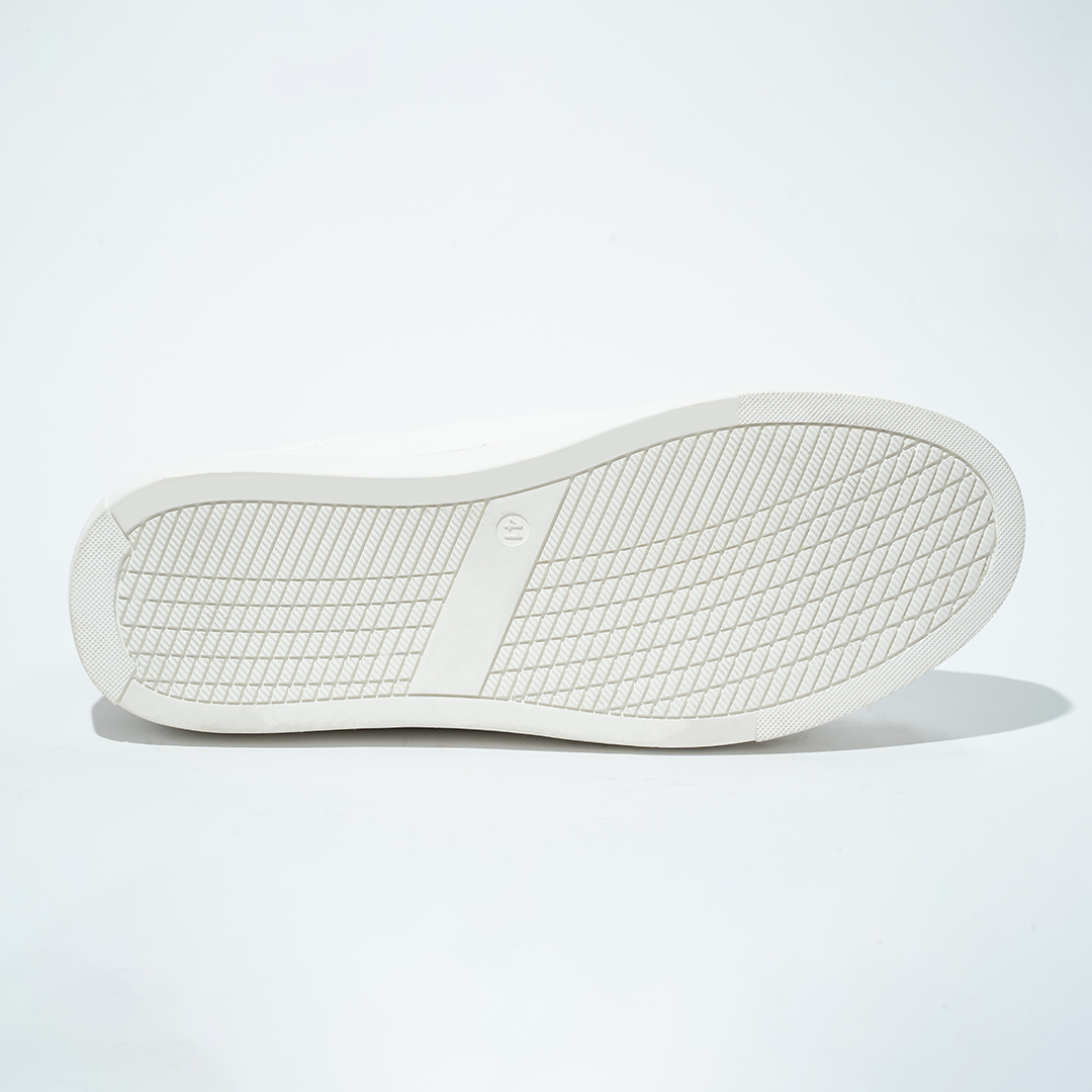 Pure White Plain Lace up Sneakers