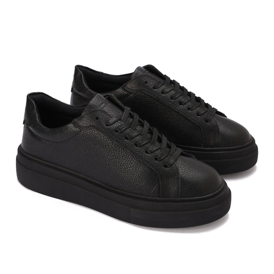 Essential Leather Trainer - All Black