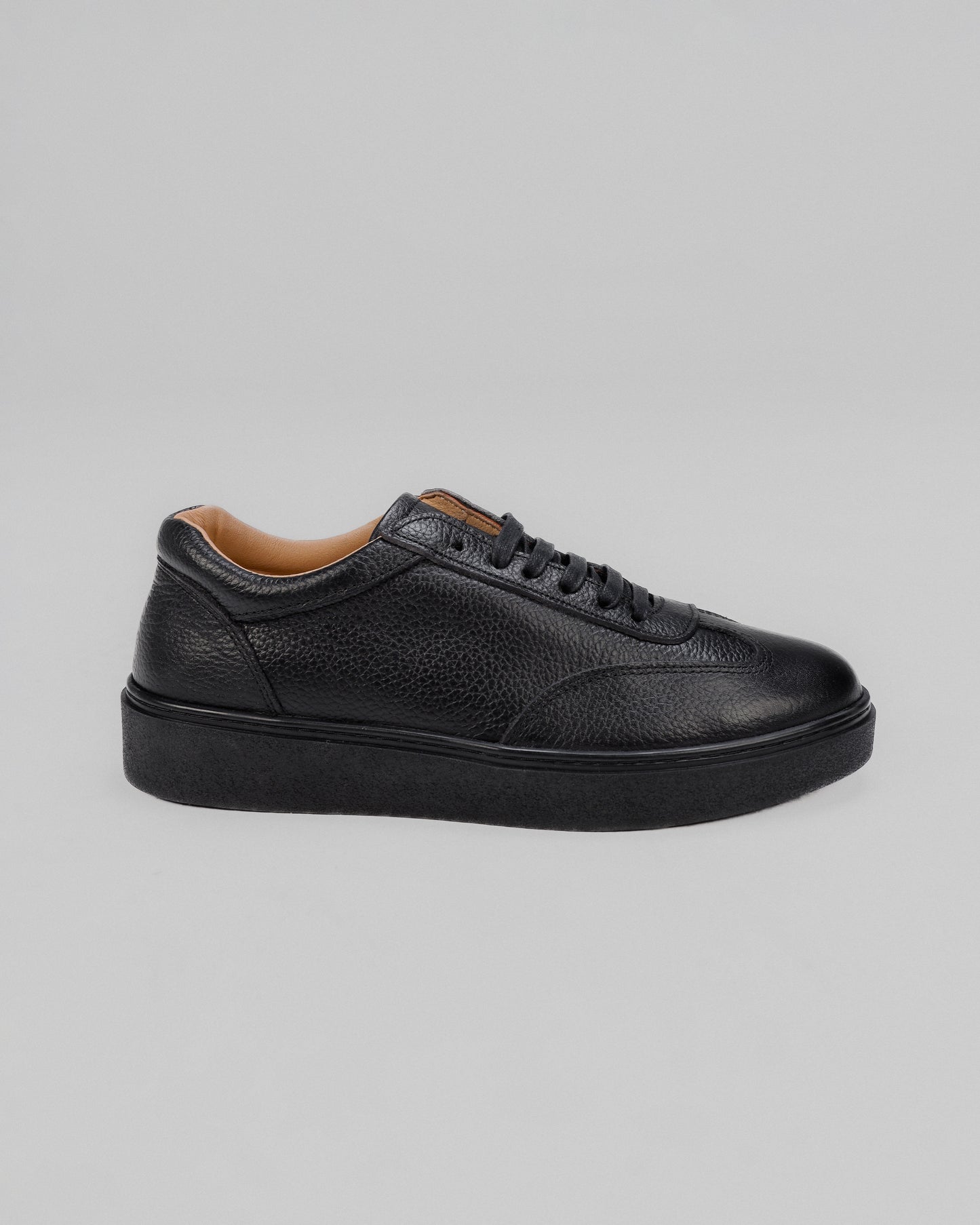 PHANTOM Leather