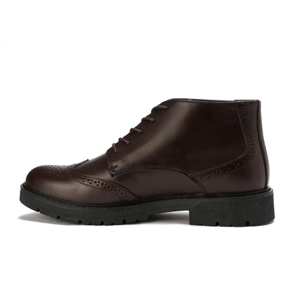 Brown leather Brogue boot